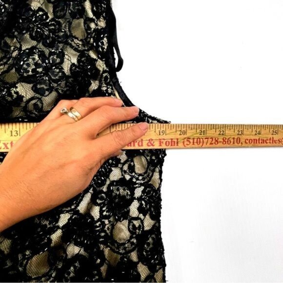 CACHET Black beaded Embellished sleeveless blouse size 10 - Picture 6 of 8